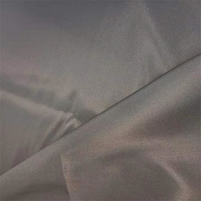 100gsm 75d명의 남성이 구성 우븐 단단한 196t 폴리에스테르 타슬란 구성에게 입힙니다