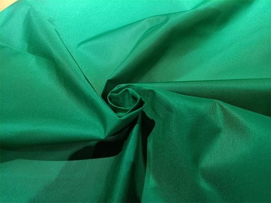 재킷 사용을 위한 125gsm 폴리 타스론 구성을 코팅하는 75d*300d Pu